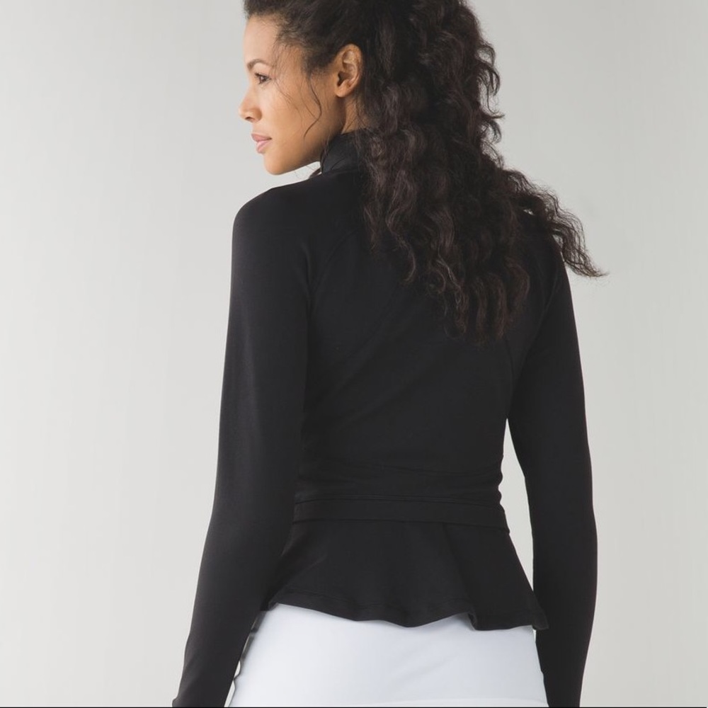 Lululemon 2 Hustle in your Bustle Jacket